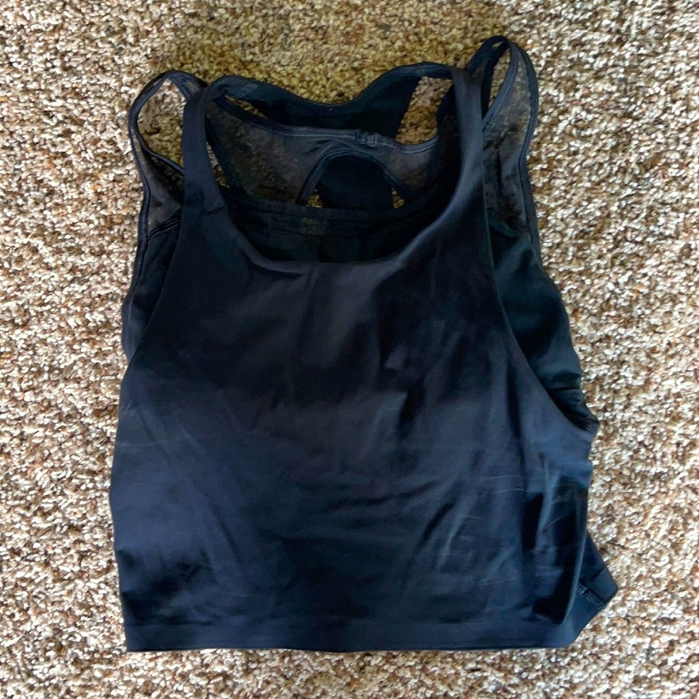 Lululemon 🍋 sports bra!!
